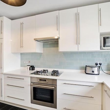 לונדון The Camden Suite Bright & Beautiful 2-Bed City Retreat מראה חיצוני תמונה