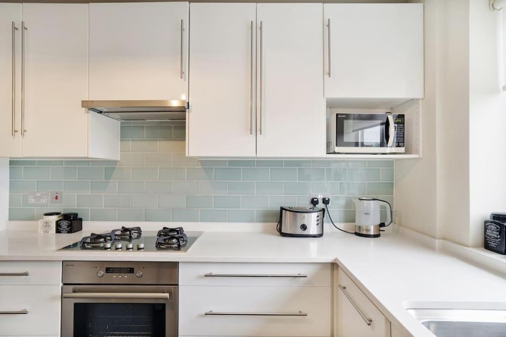 לונדון The Camden Suite Bright & Beautiful 2-Bed City Retreat מראה חיצוני תמונה